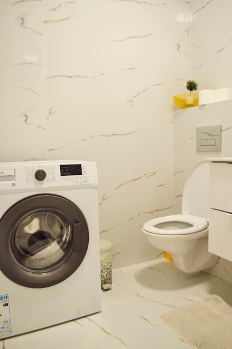 3 Dream Apartmant 3+Parcare Gratuita Apartment Oradea Ngoại thất bức ảnh