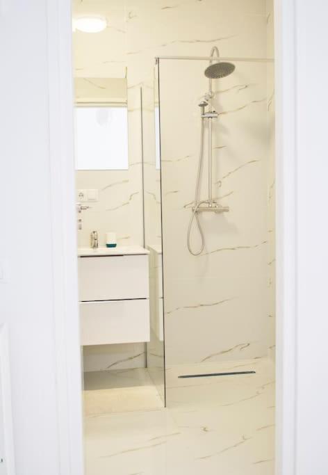 3 Dream Apartmant 3+Parcare Gratuita Apartment Oradea Ngoại thất bức ảnh